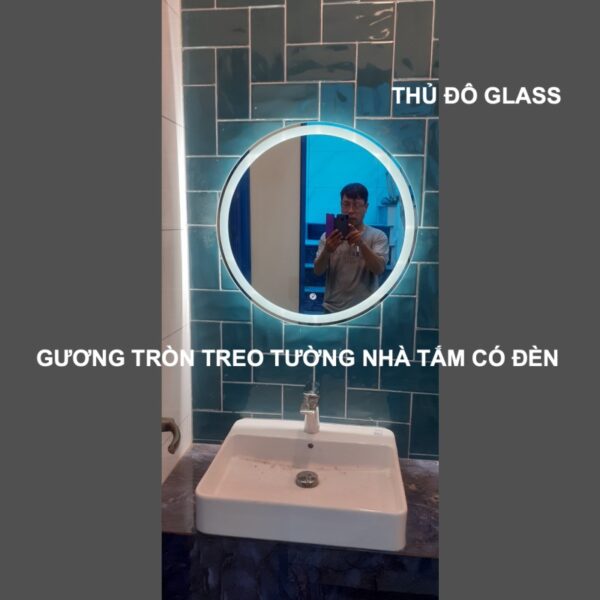 Gương tròn treo tường nhà tắm có đèn led Hà Nội